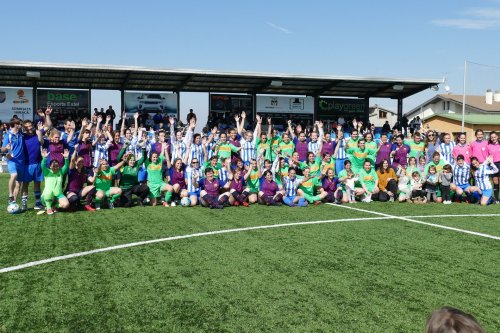 Triangular-Futfem-90.jpg