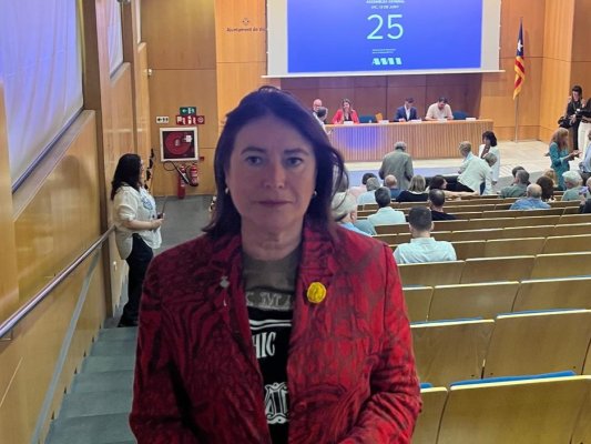 L’alcaldessa de Taradell, Mercè Cabanas assisteix a l’Assemblea General de l’AMI L’alcaldessa de Taradell, Mercè Cabanas assisteix a l’Assemblea General de l’AMI