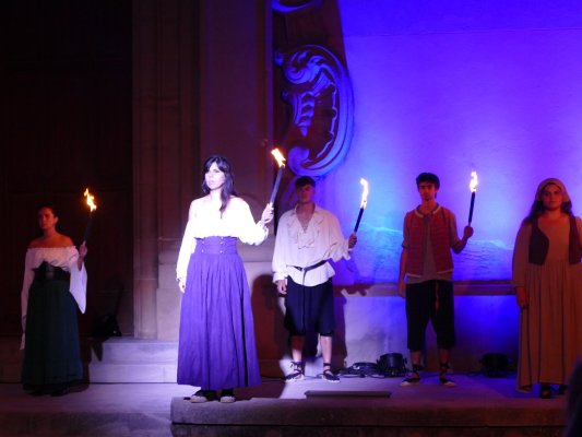 Fontanelles. Hereu d’un destí torna aquest dimarts amb una nova caminada teatralitzada Fontanelles. Hereu d’un destí torna aquest dimarts amb una nova caminada teatralitzada