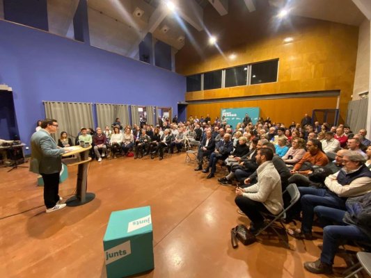 Estragués defensa un programa electoral ''agosarat i il·lusionant''