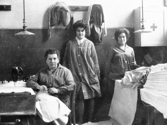 Homenatge a les dones treballadores del tèxtil de Taradell