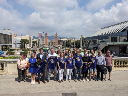 Posen a la venda els tiquets d'autocar per anar a la manifestació de la Diada