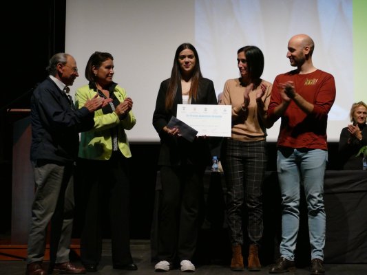 Laura Raurell guanya la 3a edició del Premi Anastasi Aranda al millor treball de recerca