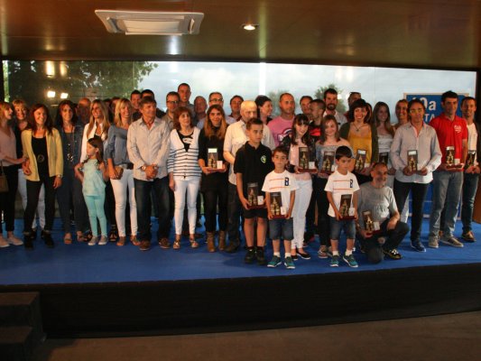 Taradell reconeix els millors esportistes i equips de la temporada. Taradell reconeix els millors esportistes i equips de la temporada.