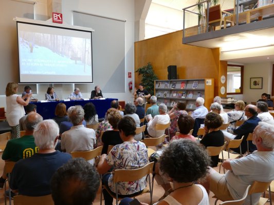 El 38è volum de les Monografies del Montseny es presenta a Taradell El 38è volum de les Monografies del Montseny es presenta a Taradell