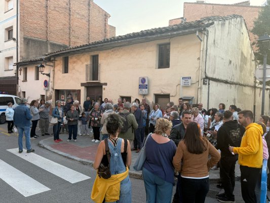 VÍDEO. Un centenar de persones es mobilitzen per Gaza a Taradell VÍDEO. Un centenar de persones es mobilitzen per Gaza a Taradell