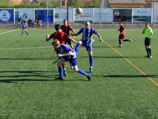 La UD Taradell supera el Gurb, un rival directe per l'ascens