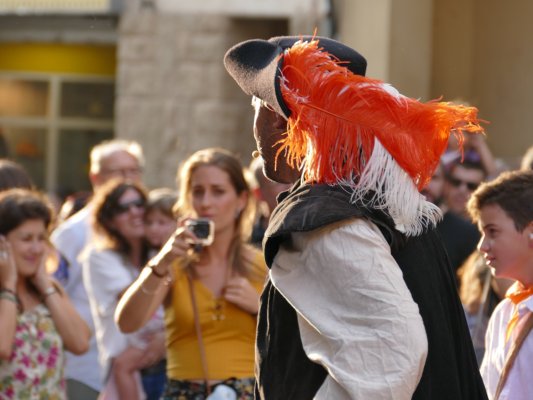 La Festa d’en Toca-Sons 2026 estrena judici a La Plaça i renova el Batec de la Vila La Festa d’en Toca-Sons 2026 estrena judici a La Plaça i renova el Batec de la Vila