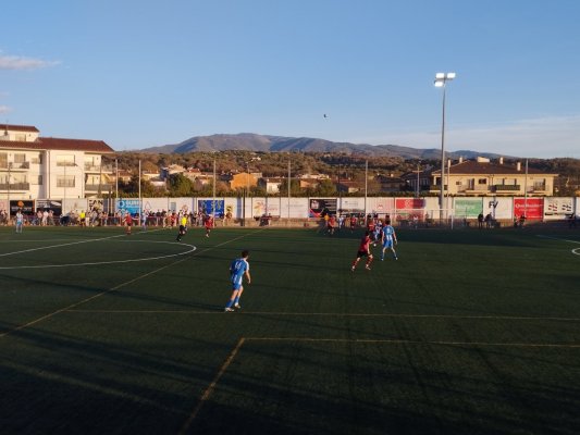 La UD Taradell lluitarà per la permanència La UD Taradell lluitarà per la permanència