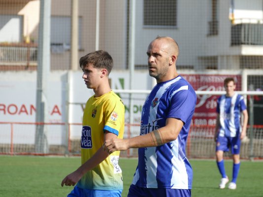 Golejada i primera victòria de la UD Taradell