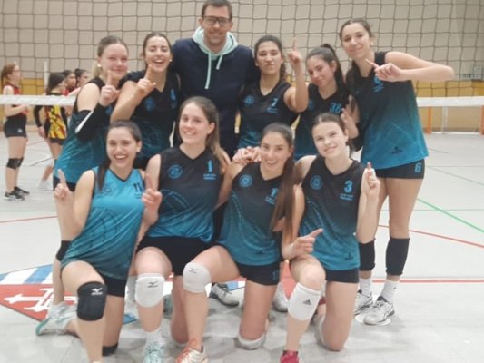 El sènior femení del Vòlei Taradell, a un pas de l’ascens