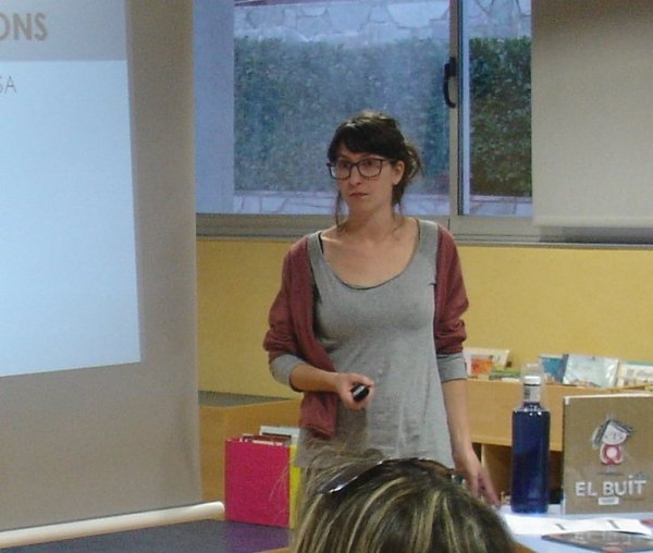 Xerrada-taller 'Sentir per emocionar-se' amb Alba Rosique Xerrada-taller 'Sentir per emocionar-se' amb Alba Rosique