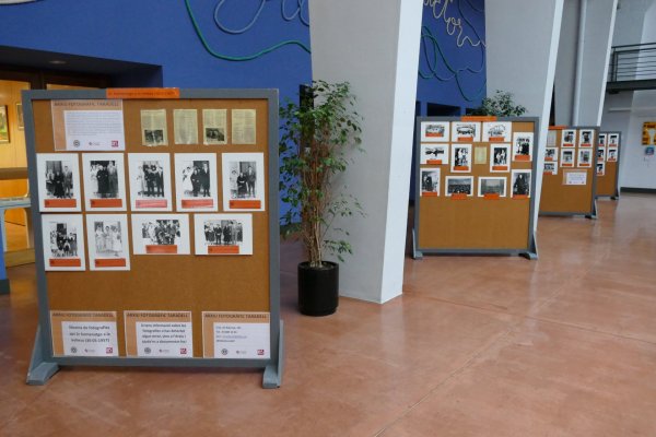 Exposició fotogràfica del tercer i el vint-i-quatrè Homenatge a la Vellesa
