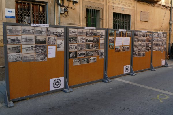 Exposició de fotografies: 'La Plaça en imatges' Exposició de fotografies: 'La Plaça en imatges'