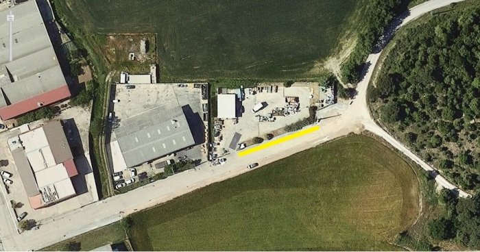 En groc, la zona on es col·locaran els contenidors de forma provisional.