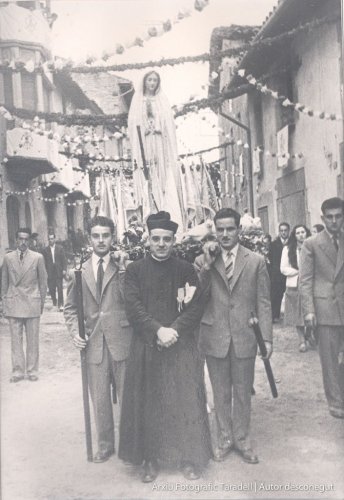 Exposició de fotografies antigues: 'La Verge de Fàtima a Taradell'