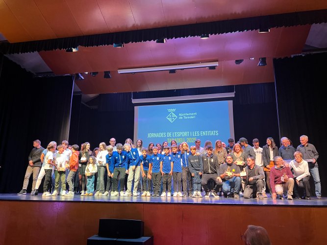 FOTOS. Taradell reconeix l’excel·lència esportiva i l’empenta associativa