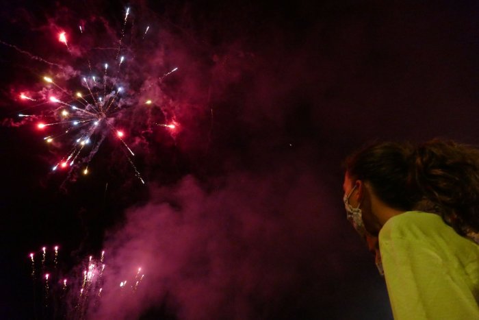 GALERIA DE FOTOS: Sardanes-berenar i Castell de focs