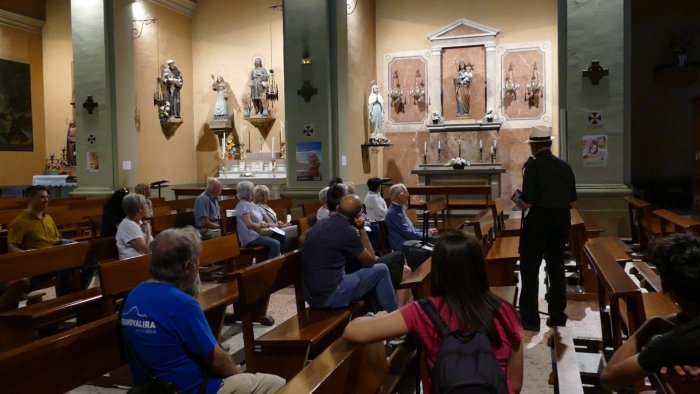 El Via Crucis com a fonament de la vocació dels Sants