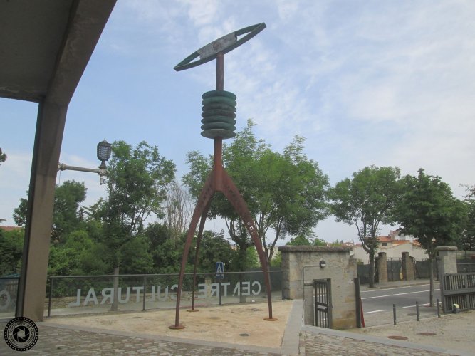 Escultura del Sereno de Can Costa