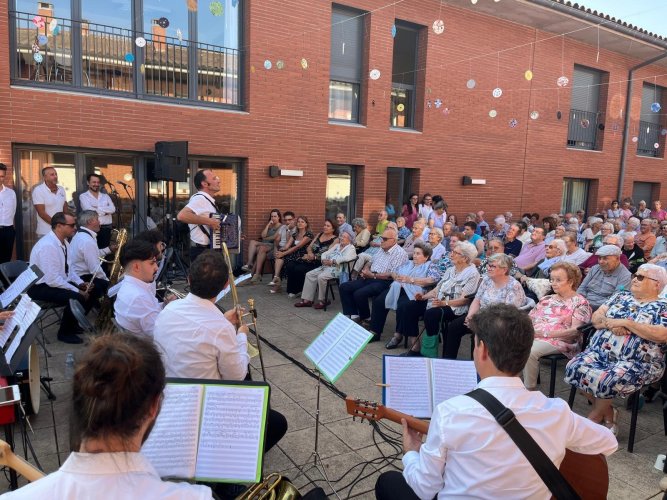 FOTOS. Serenates i Concert amb la Venus