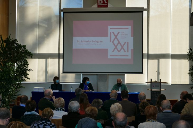 Presentacio 9 XXI   quart volum (1)