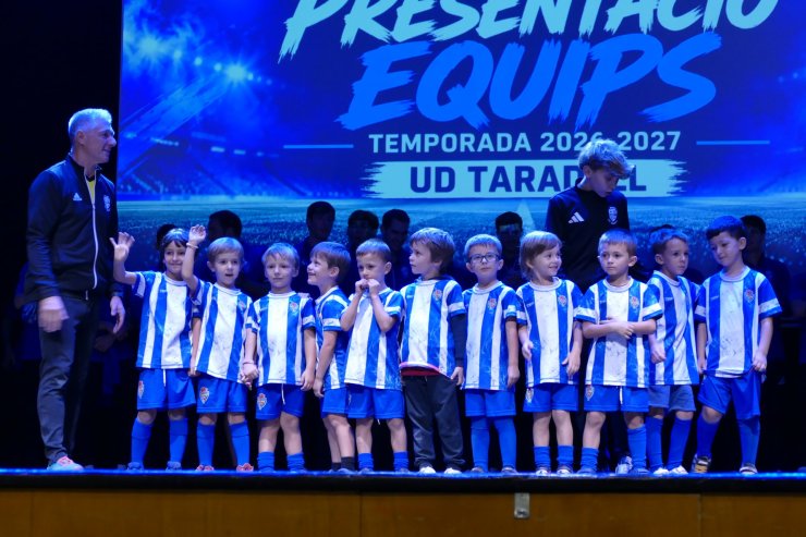 FOTOS. Presentació dels equips de la UD Taradell