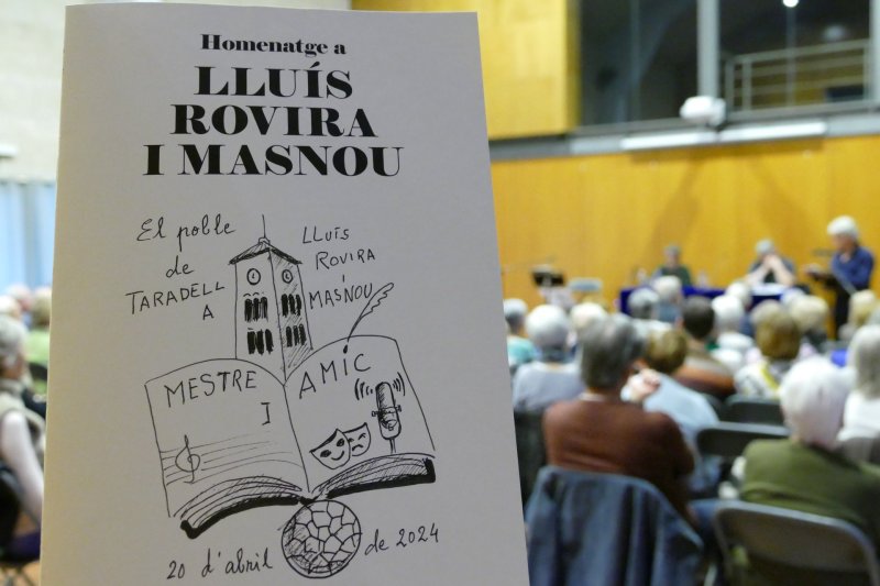 Reconeixement a Lluís Rovira (1)