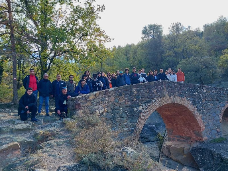 Visita d\'alumnes i professors de la UAB al Molí dels Sorts