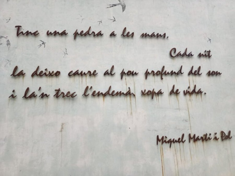 Poema curt (haiku) de Miquel Martí i Pol