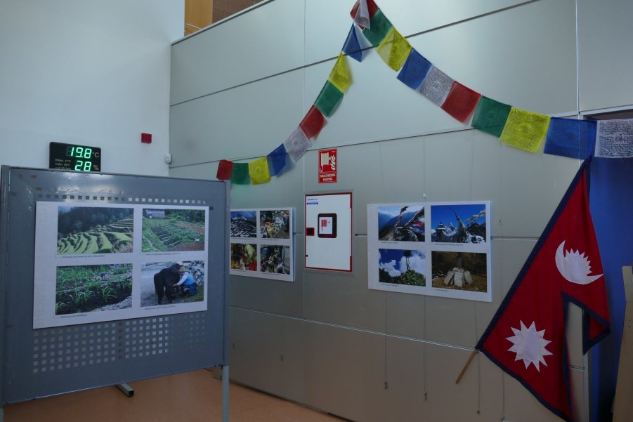 Exposició La vida del poble xerpa a les valls de l\'Everest al segle XXI (6)